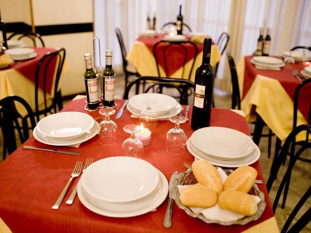 Hotel Telstar Rimini Eksteriør bilde
