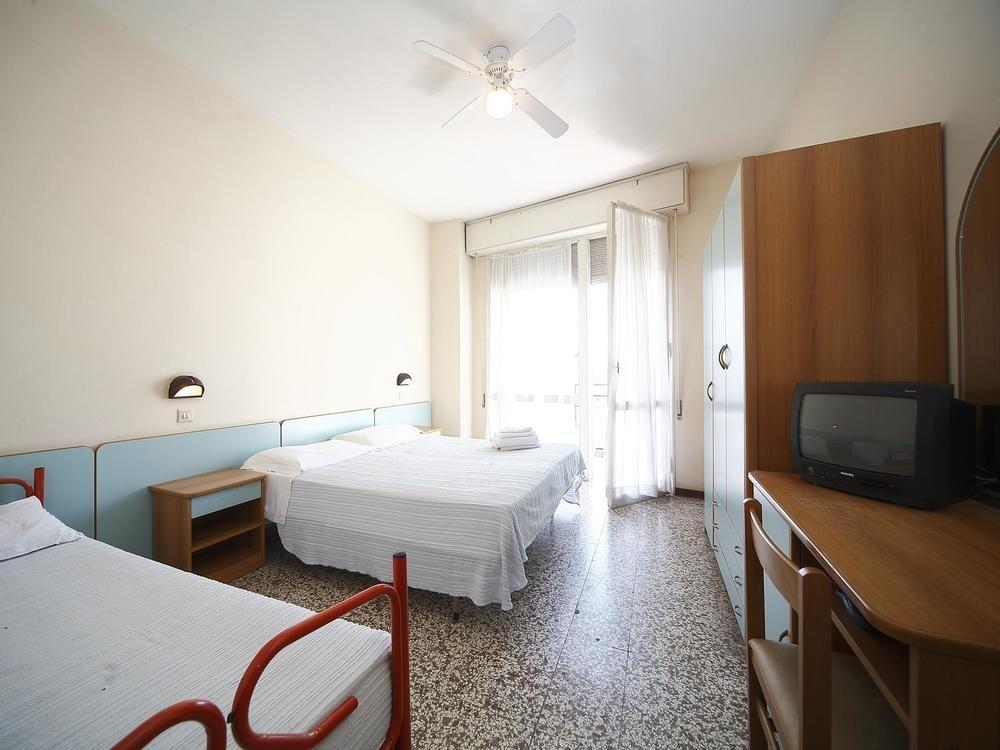 Hotel Telstar Rimini Eksteriør bilde